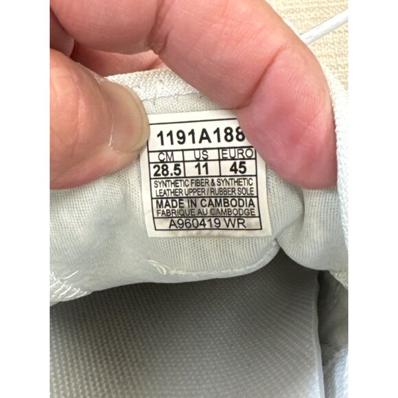 Asics Gel-saga White & Gray Running Shoes Size 11 SKU 7383 - Picture 9 of 12